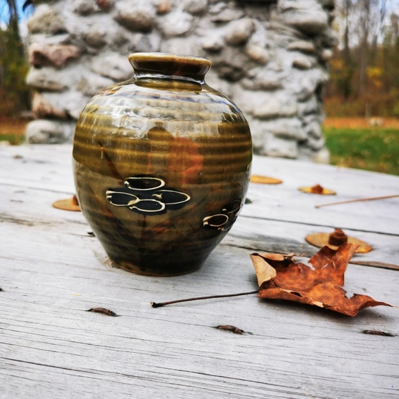 Vintage Abstract Floral Striped Pottery Vase - Picture 7 of 14